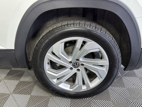 Used 2023 Volkswagen Atlas SE w/ Panoramic Sunroof Package AWD/4WD image 15