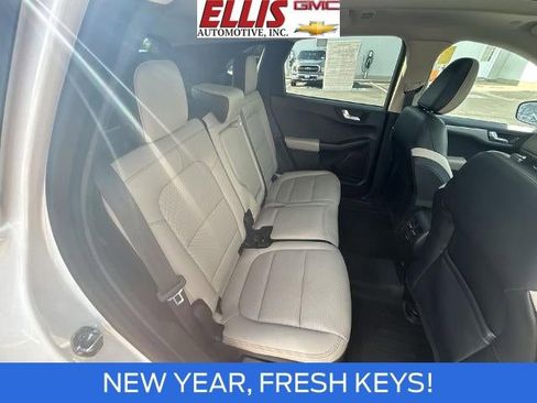 Used 2020 Ford Escape SE Sport image 28