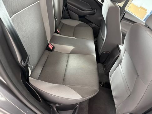 Used 2014 Ford Focus SE FWD image 18