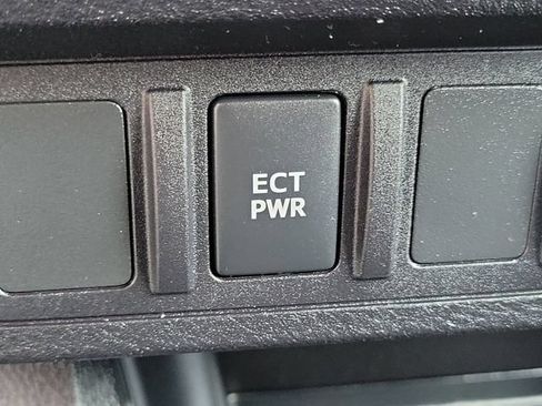 Used 2020 Toyota Tacoma TRD Sport AWD/4WD image 15