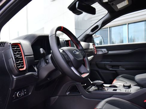 Used 2025 Ford Ranger Raptor image 11