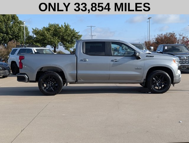 Used 2025 Chevrolet Silverado 1500 RST w/ Texas Edition Plus AWD/4WD image 4
