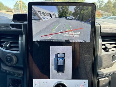 New 2025 Ford F150 Lightning Flash AWD/4WD image 18