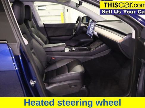 Used 2022 Tesla Model Y Long Range AWD/4WD image 24