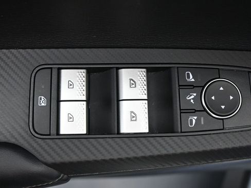 Used 2023 Mitsubishi Outlander SEL image 24