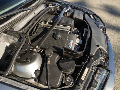 Used 2004 BMW M3 Coupe image 18