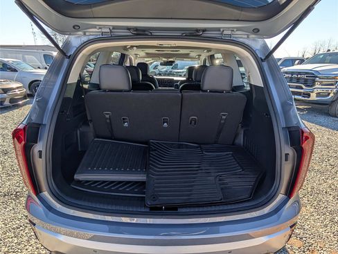 Used 2024 Kia Telluride S w/ S Sunroof Package image 12