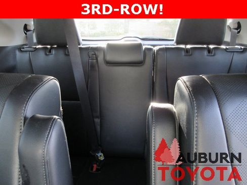 Certified 2022 Toyota Highlander Platinum image 26