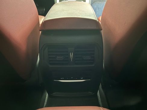 Certified 2024 BMW 430i xDrive Convertible w/ M Sport Package image 14