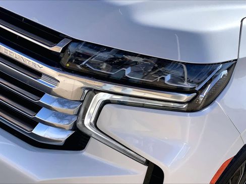 Used 2024 Chevrolet Tahoe High Country w/ Premium Package image 27