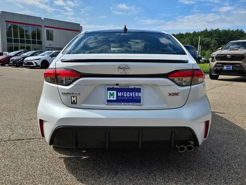 Used 2023 Toyota Corolla XSE w/ Carpet Mat Package (TMS) FWD image 4