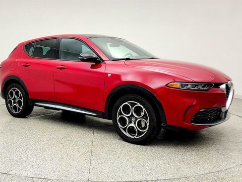 Used 2024 Alfa Romeo Tonale Ti AWD/4WD image 3