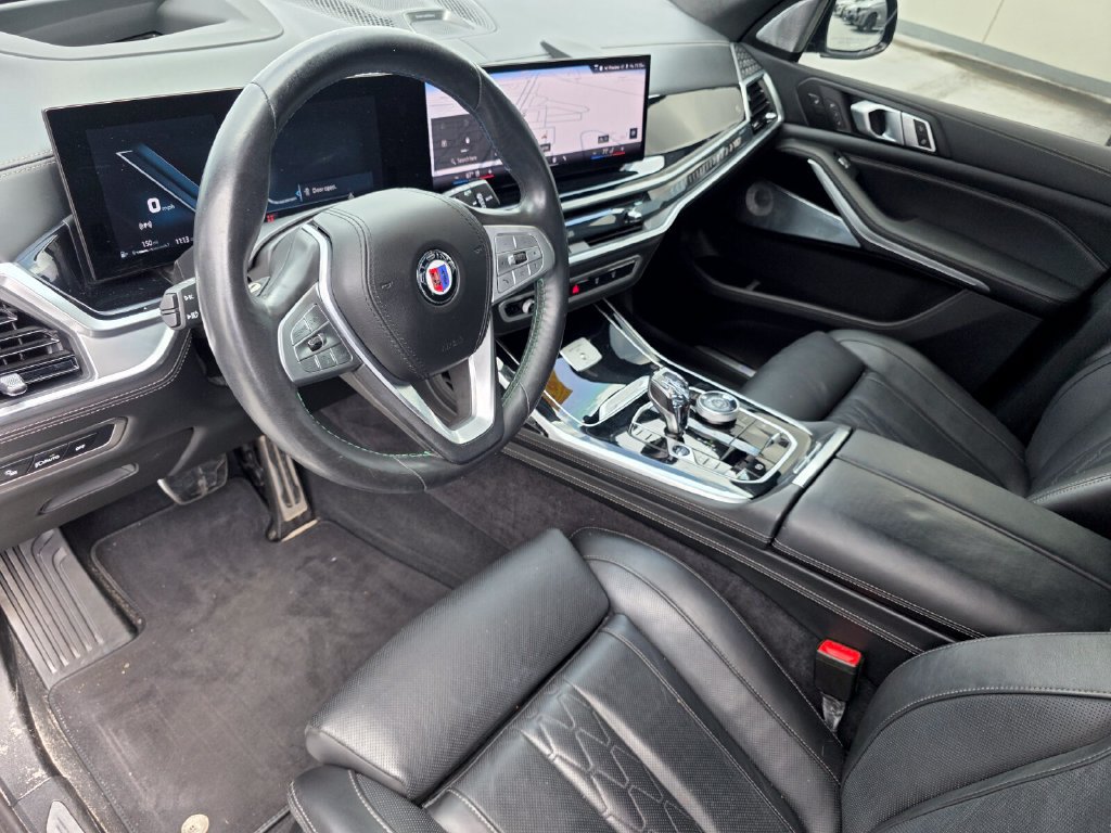 Certified 2025 BMW ALPINA XB7 AWD/4WD image 7