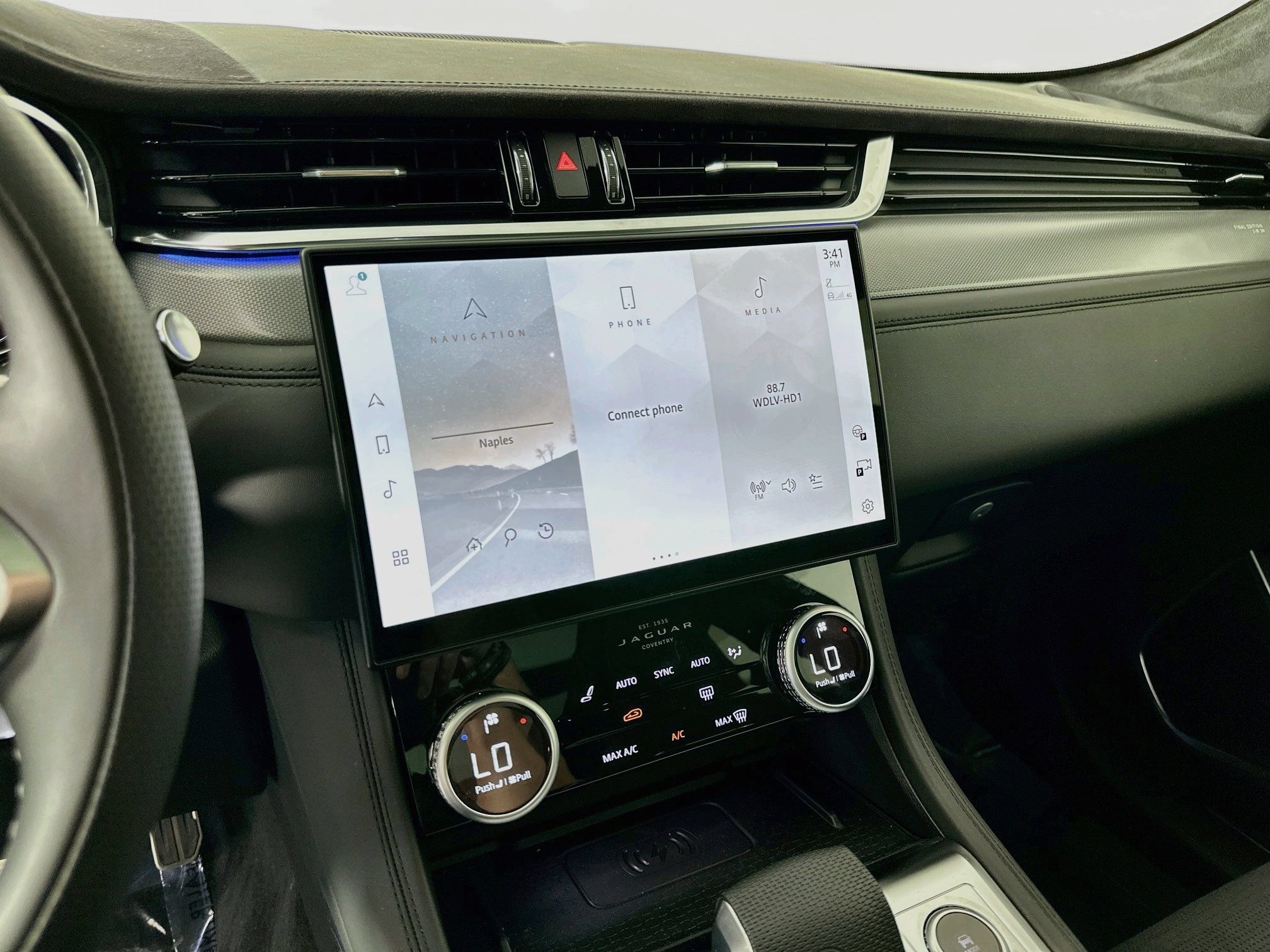 New 2026 Jaguar F-PACE SVR AWD/4WD image 12