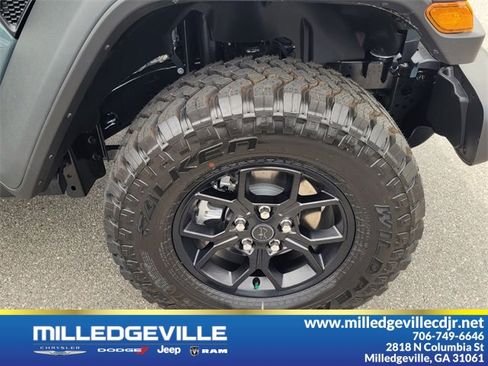 New 2025 Jeep Wrangler Willys image 18