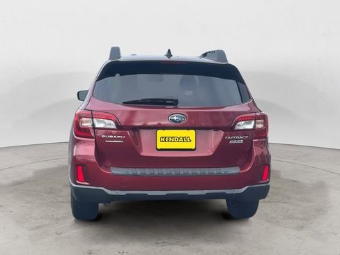 Used 2016 Subaru Outback 2.5i Limited image 4