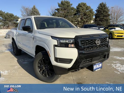 New 2026 Nissan Frontier SV w/ SV Convenience Package image 2