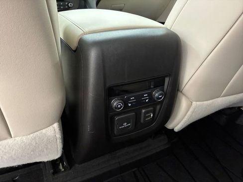 Used 2022 Buick Enclave Avenir w/ Trailering Package, 5000 lbs. image 19