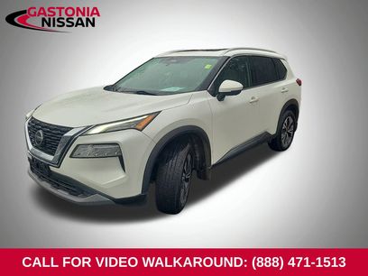 Used 2021 Nissan Rogue SV w/ Premium Package