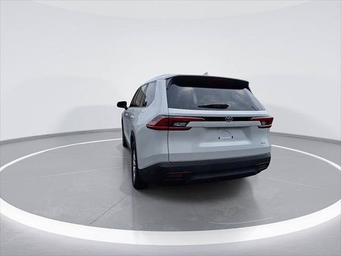 Certified 2025 Toyota Grand Highlander FWD image 9
