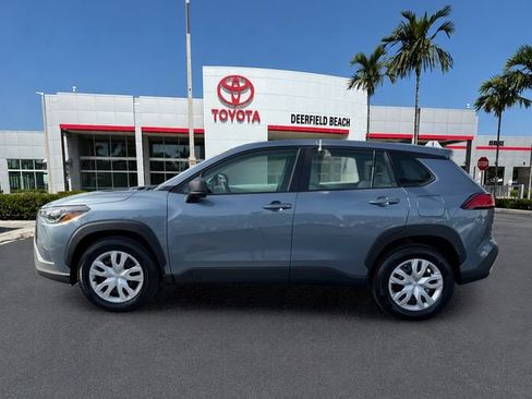 Used 2023 Toyota Corolla Cross L FWD image 4