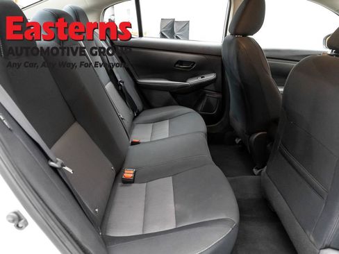 Used 2024 Nissan Sentra SV FWD image 23