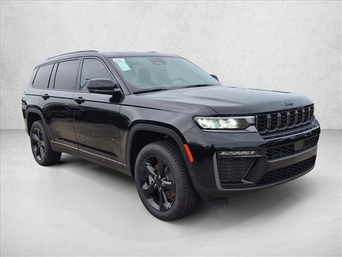 New 2026 Jeep Grand Cherokee L Limited AWD/4WD image 7