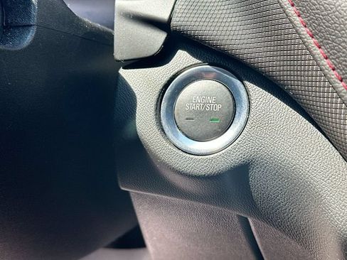 Used 2023 Chevrolet Equinox RS w/ LPO, Floor Liner Package FWD image 20