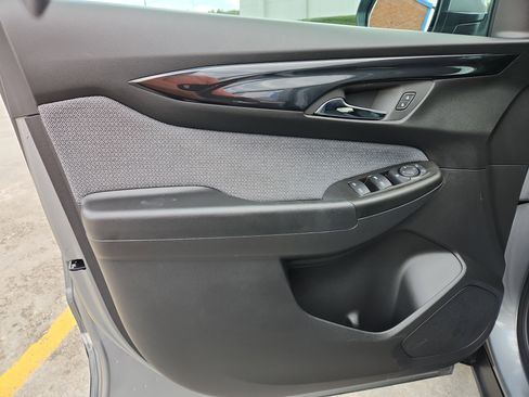 Used 2024 Chevrolet TrailBlazer LT w/ Driver Confidence Package image 20