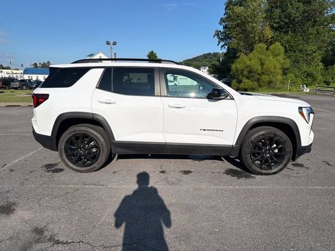 Used 2026 GMC Terrain Elevation w/ Elevation Premium Package AWD/4WD image 6
