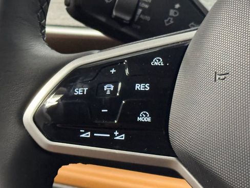 New 2025 Volkswagen ID. Buzz Pro S image 26