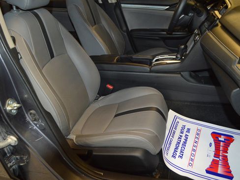Used 2017 Honda Civic EX-L image 11
