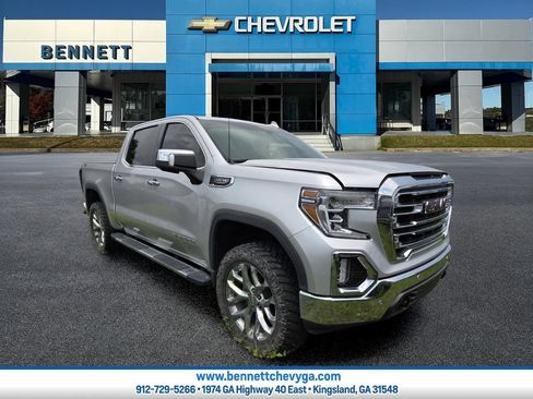 Used 2021 GMC Sierra 1500 SLT w/ SLT Premium Plus Package AWD/4WD image 1