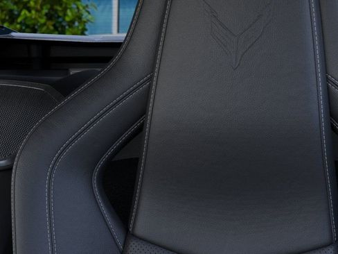 Used 2026 Chevrolet Corvette Z06 RWD image 21