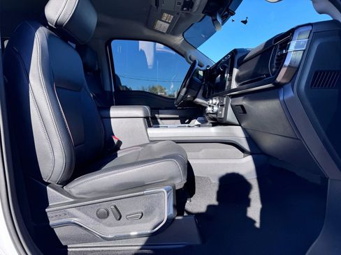 Used 2023 Ford F250 Lariat w/ FX4 Off-Road Package image 14