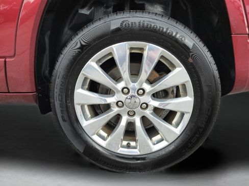 Used 2017 Jeep Cherokee Overland w/ Technology Group image 17