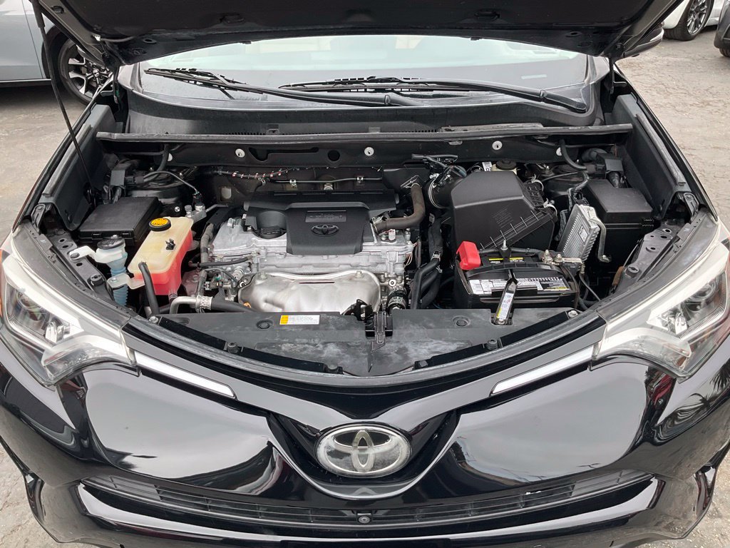 Used 2017 Toyota RAV4 Limited w/ Advanced Technology Package FWD image 14