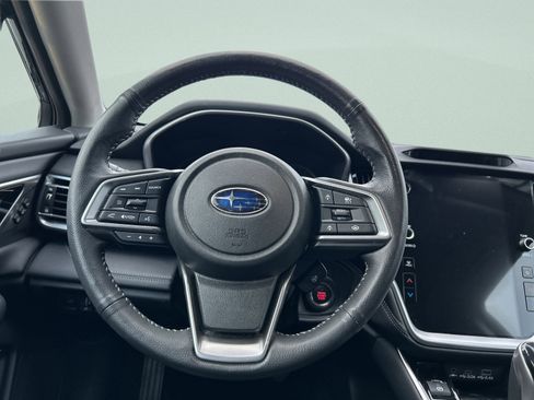 Used 2023 Subaru Outback Limited image 19