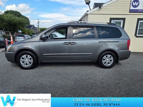 Used 2012 Kia Sedona LX w/ PWR Pkg FWD image 7
