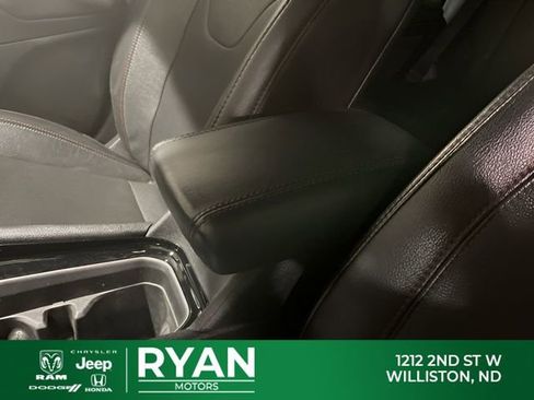 Used 2023 Jeep Compass Trailhawk w/ Trailhawk Elite Group AWD/4WD image 27