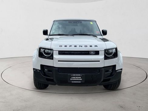 New 2026 Land Rover Defender 110 X-Dynamic SE image 8