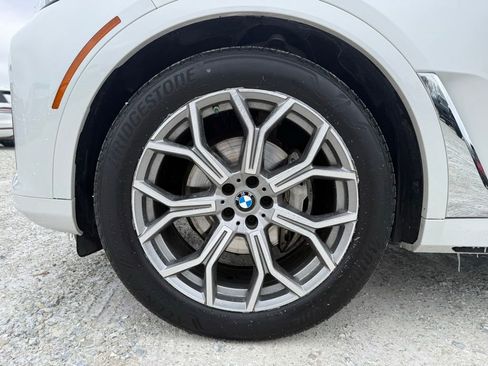 Used 2022 BMW X7 xDrive40i w/ Luxury Seating Package image 14