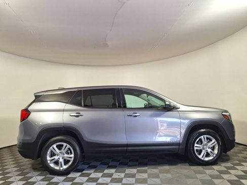 Used 2018 GMC Terrain SLE FWD image 4