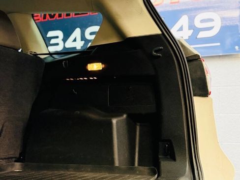 Used 2013 Ford Escape SE image 12