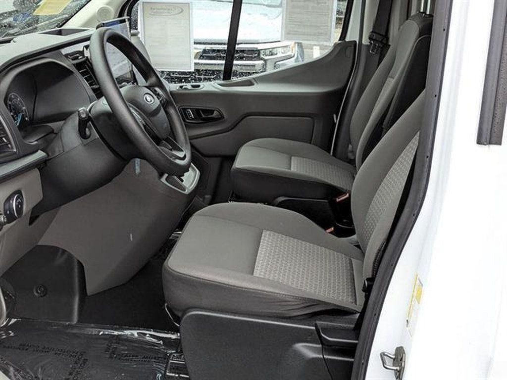 Used 2024 Ford Transit 350 XLT RWD image 40