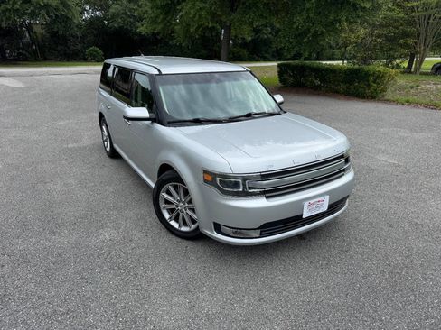 Used 2013 Ford Flex Limited FWD image 38