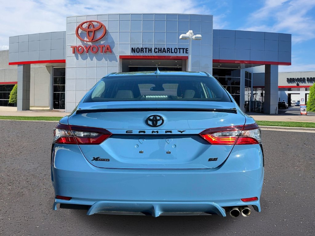Used 2024 Toyota Camry SE FWD image 7