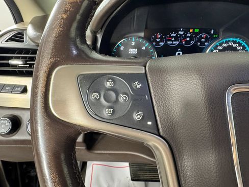 Used 2017 GMC Yukon XL Denali w/ Open Road Package AWD/4WD image 15