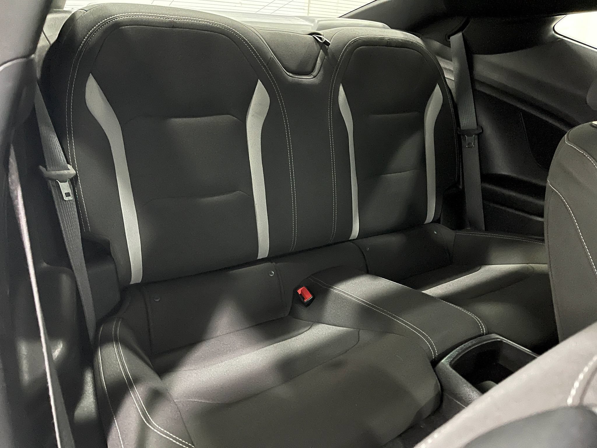 Used 2019 Chevrolet Camaro SS RWD image 28