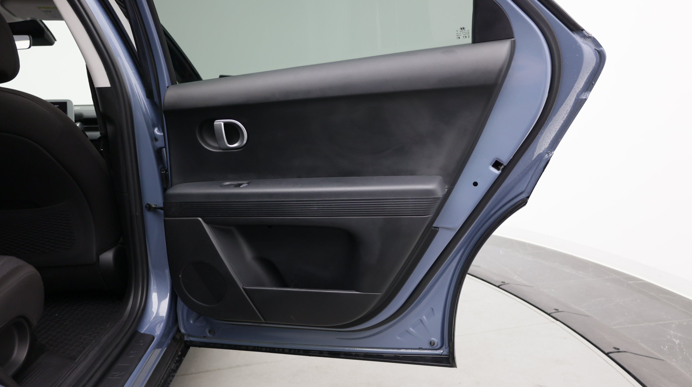 Used 2022 Hyundai Ioniq 5 SE RWD image 33